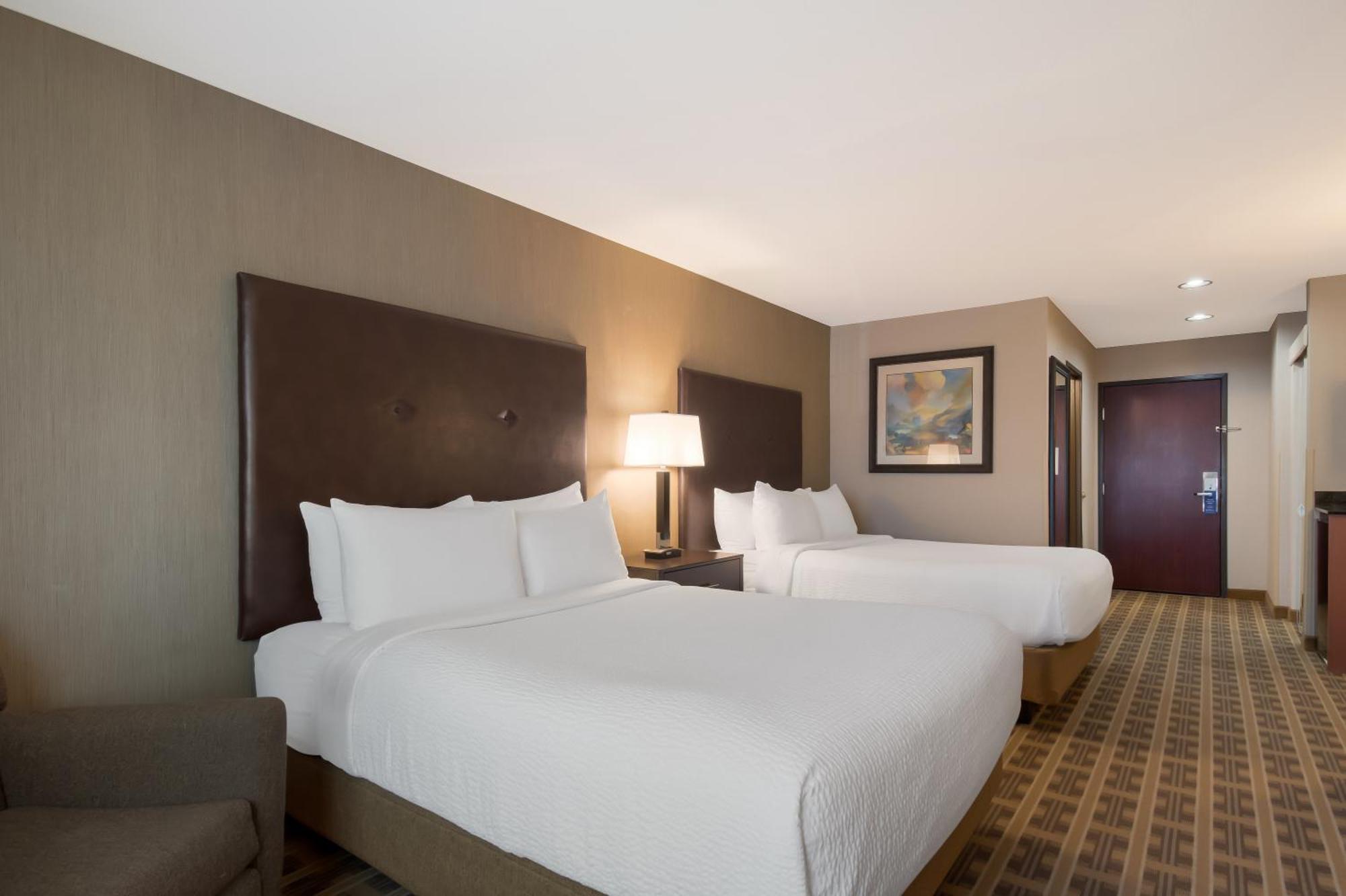 Best Western University Inn And Suites Forest Grove Exterior foto