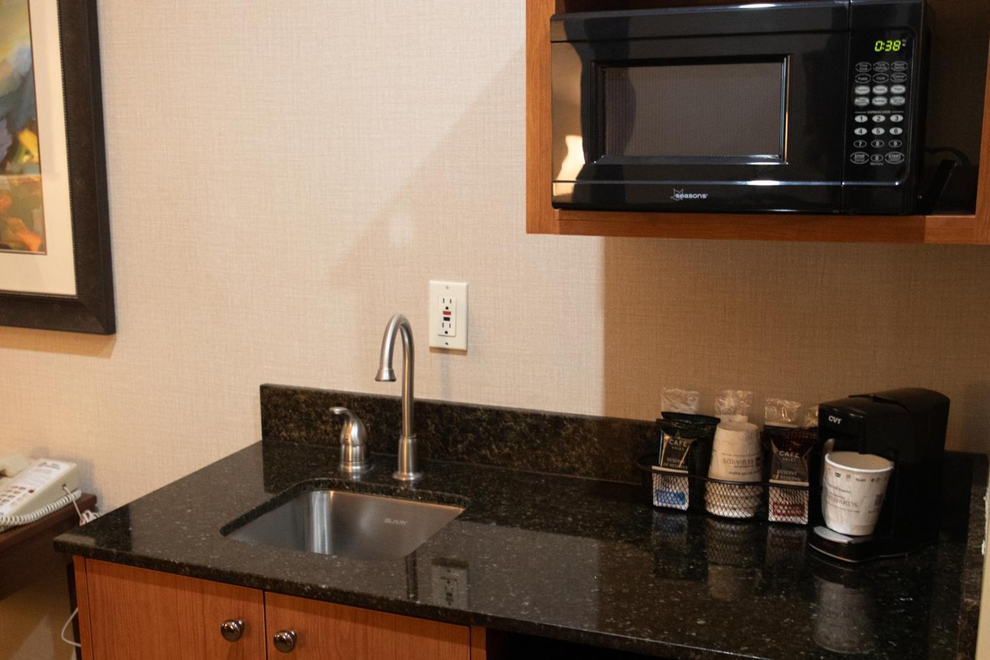 Best Western University Inn And Suites Forest Grove Exterior foto